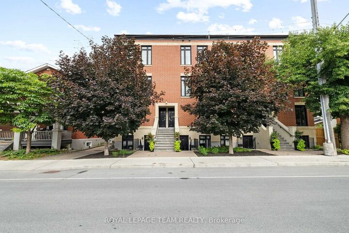 31 Springfield Road C — photo 1