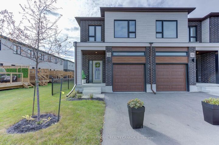 72 Bur Oak Common 79Q — photo 1