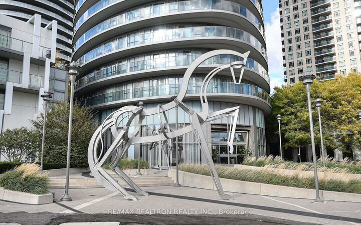 60 Absolute Avenue 1502 — photo 1