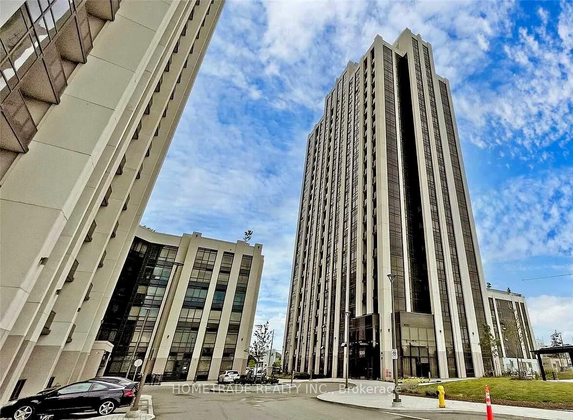 Property Photo: 9085 Jane Street 1404 ON L4K 0L8