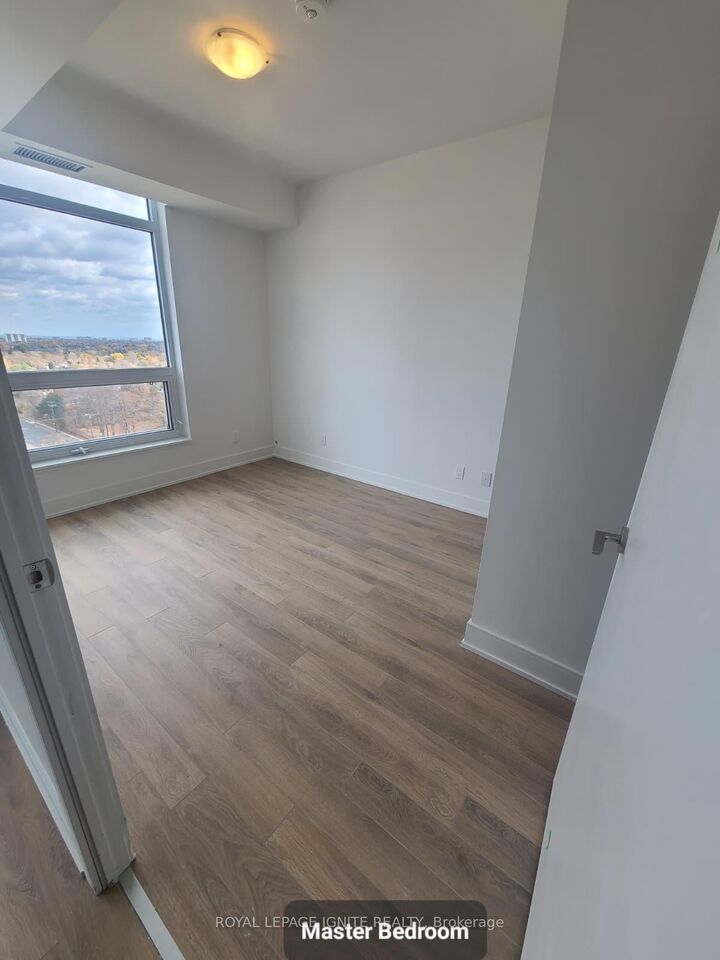 Property Photo: 1350 Ellesmere Road 1709 ON M1P 0G6