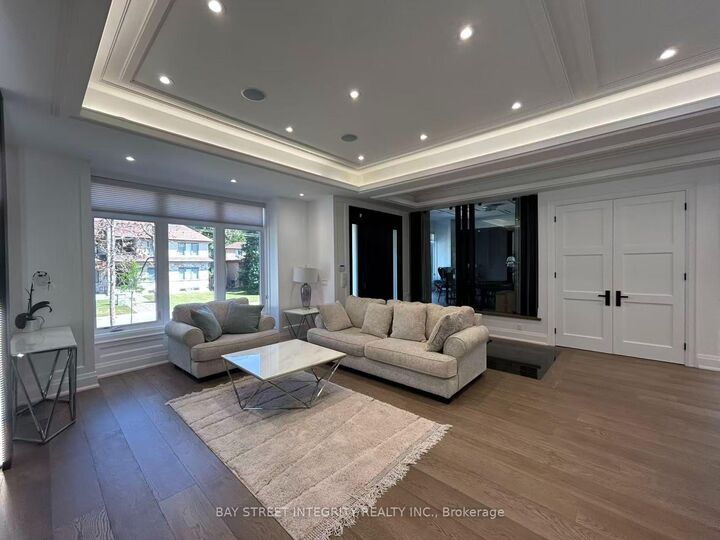 Property Photo: 158 Elmwood Avenue ON L4C 1L1