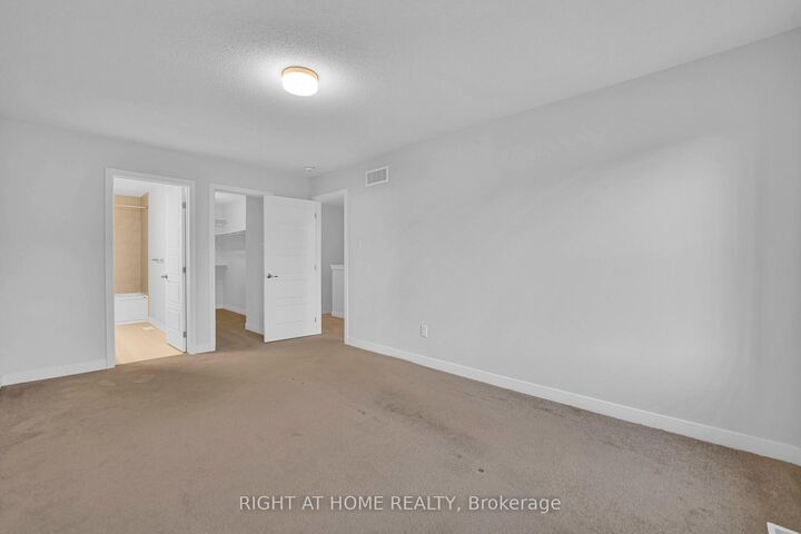 Property Photo:  57 Placette Stitch Mews  ON K0A 2Z0 