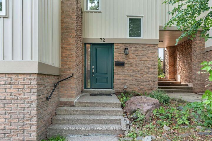 Property Photo: 7080 Copenhagen Road 72 ON L5N 2C9