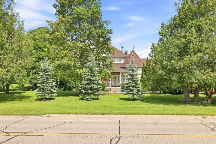 Property Photo: 2 Wilson House Drive ON L0B 1A0