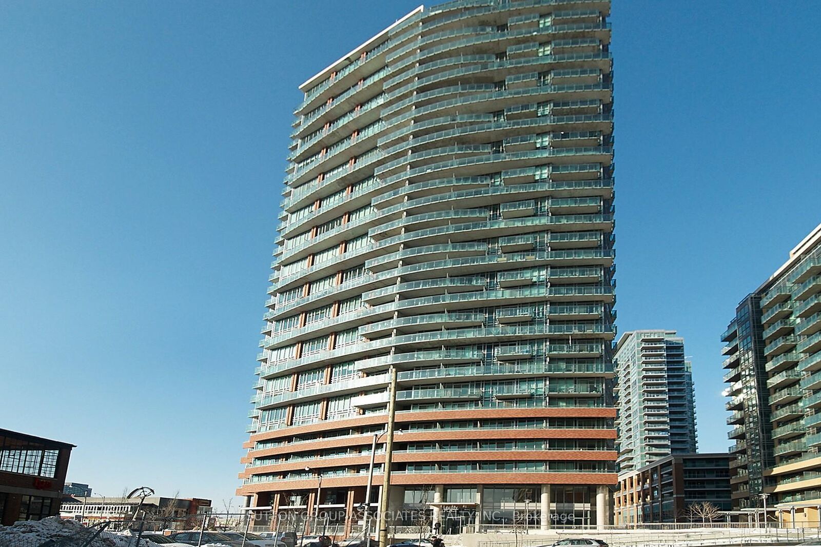 Property Photo:  150 East Liberty Street 508  ON M6K 3R5 