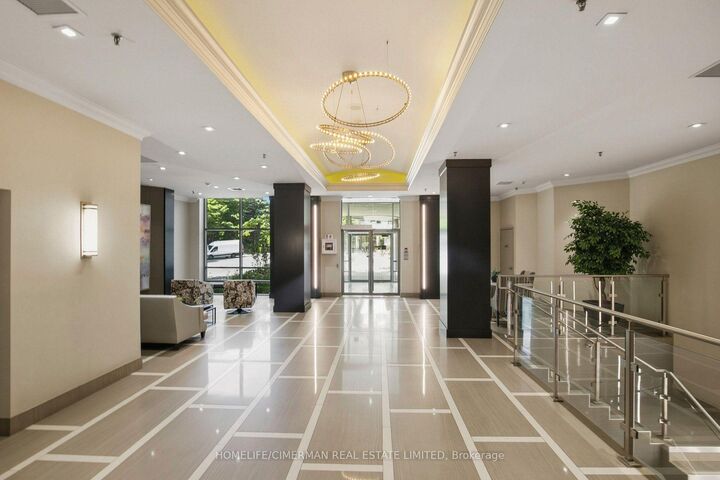 Property Photo: 195 Wynford Drive 1207 ON M3C 3P3