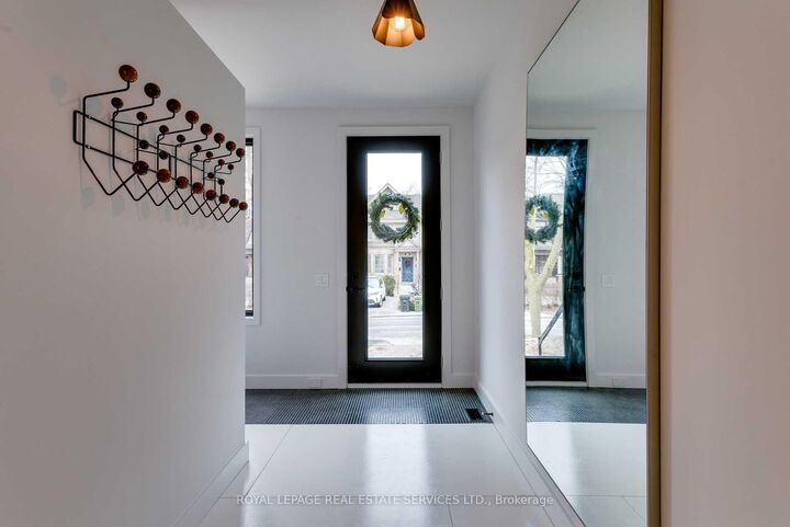 Property Photo:  50 Gormley Avenue  ON M4V 1Z1 