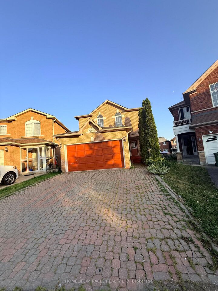 Property Photo:  102 Misty Hills Trail  ON M1X 1T3 
