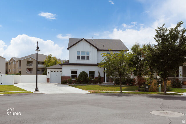 Property Photo: 997 W Spruce Willow Way S 26 UT 84119