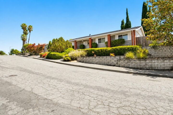 Property Photo: 107 Palomar Lane CA 94591