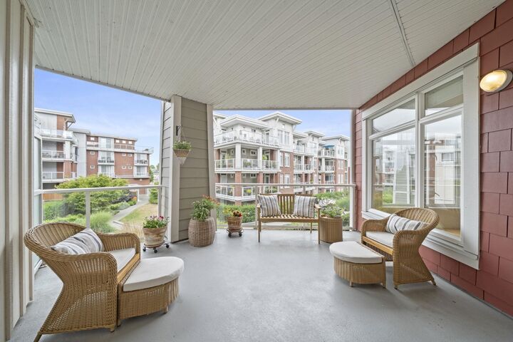 4211 Bayview Street 206 — photo 1