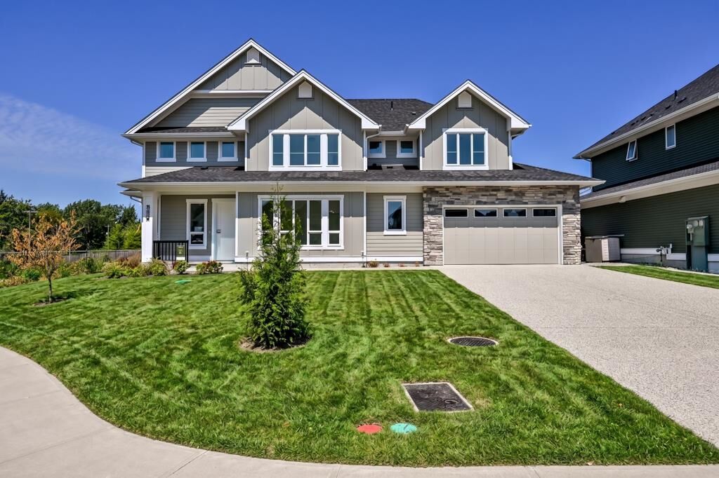 Property Photo:  20839 35 Avenue  BC V2Z 0B7 