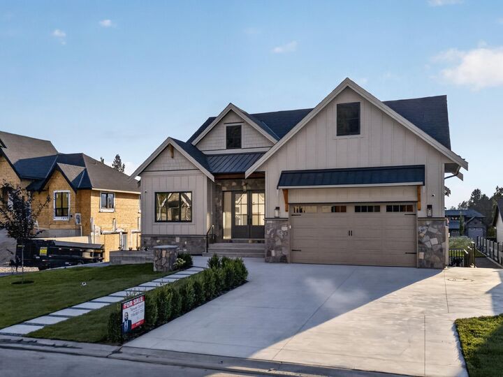 Property Photo: 10013 Trillium Way BC V0X 1X1