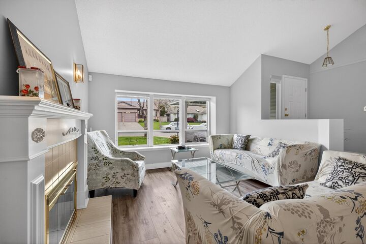 Property Photo: 14610 87 Avenue BC V3S 6R2