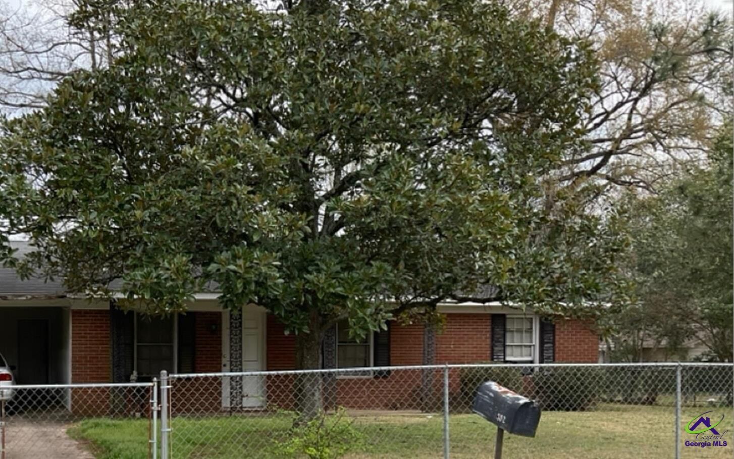 Property Photo:  302 Utah Avenue  GA 31093 