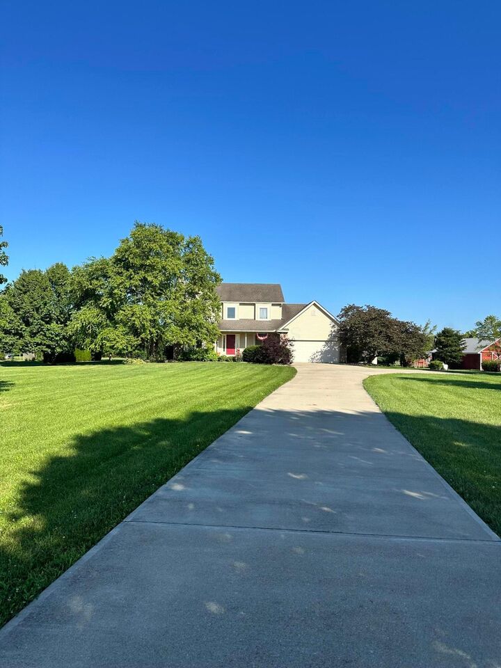 Property Photo:  2523 Horseshoe Road  OH 43015 
