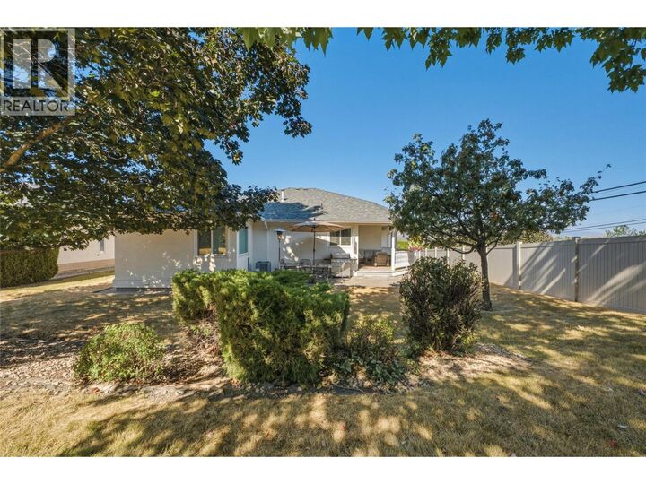 Property Photo:  124 Sarsons Road 17  BC V1B 2T9 