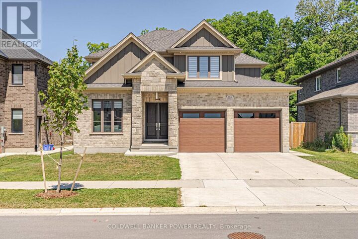 2202 Tripp Drive — photo 1