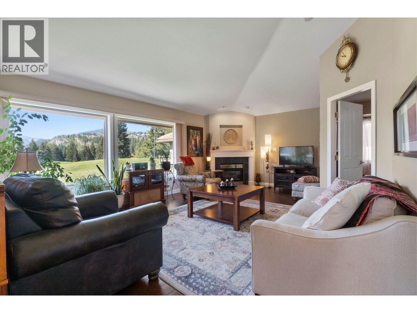 Property Photo:  2550 Golf Course Drive 11  BC V0E 1H1 