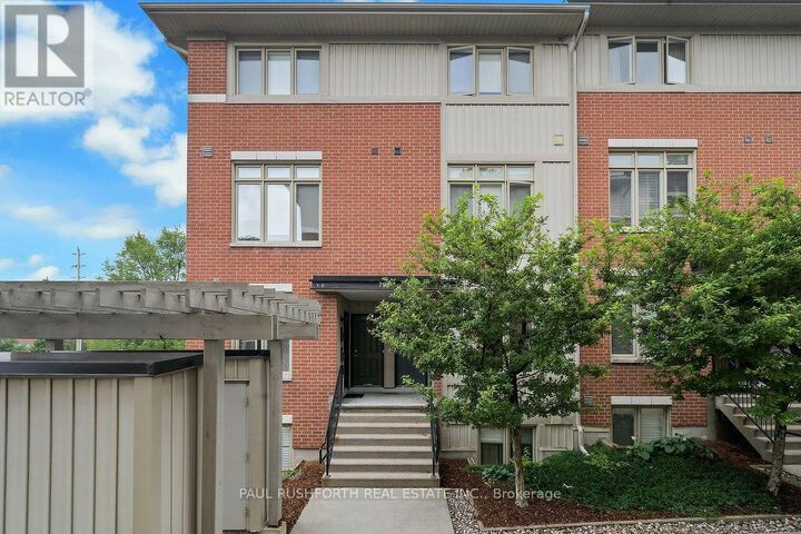 795 Montreal Road 3 — photo 1