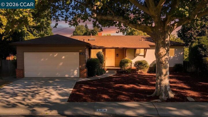 Property Photo: 3818 Beechwood Dr CA 94519