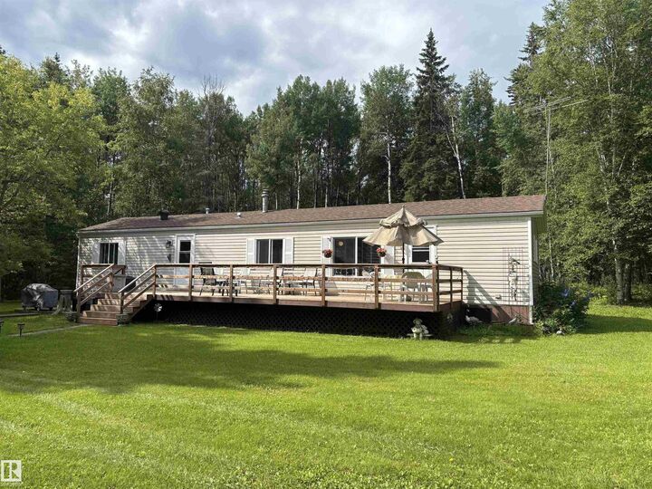 185073 Twp Rd 654 10A — photo 1