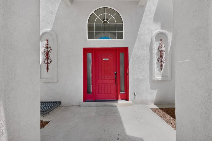 Property Photo:  10524 Calle Sombra NW  NM 87114 