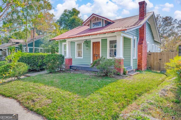 Property Photo: 1219 E 48th Street GA 31404