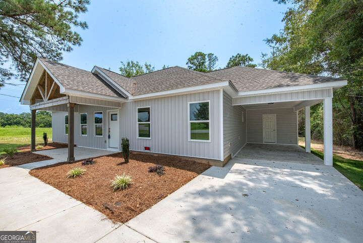 Property Photo: 101 Little Farm Lane GA 31047