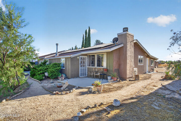Property Photo:  49041 80th Street  CA 93536 