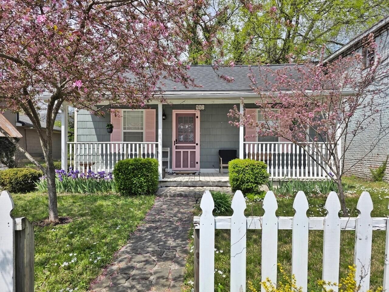 Property Photo:  917 Market Street Street  TN 37321 