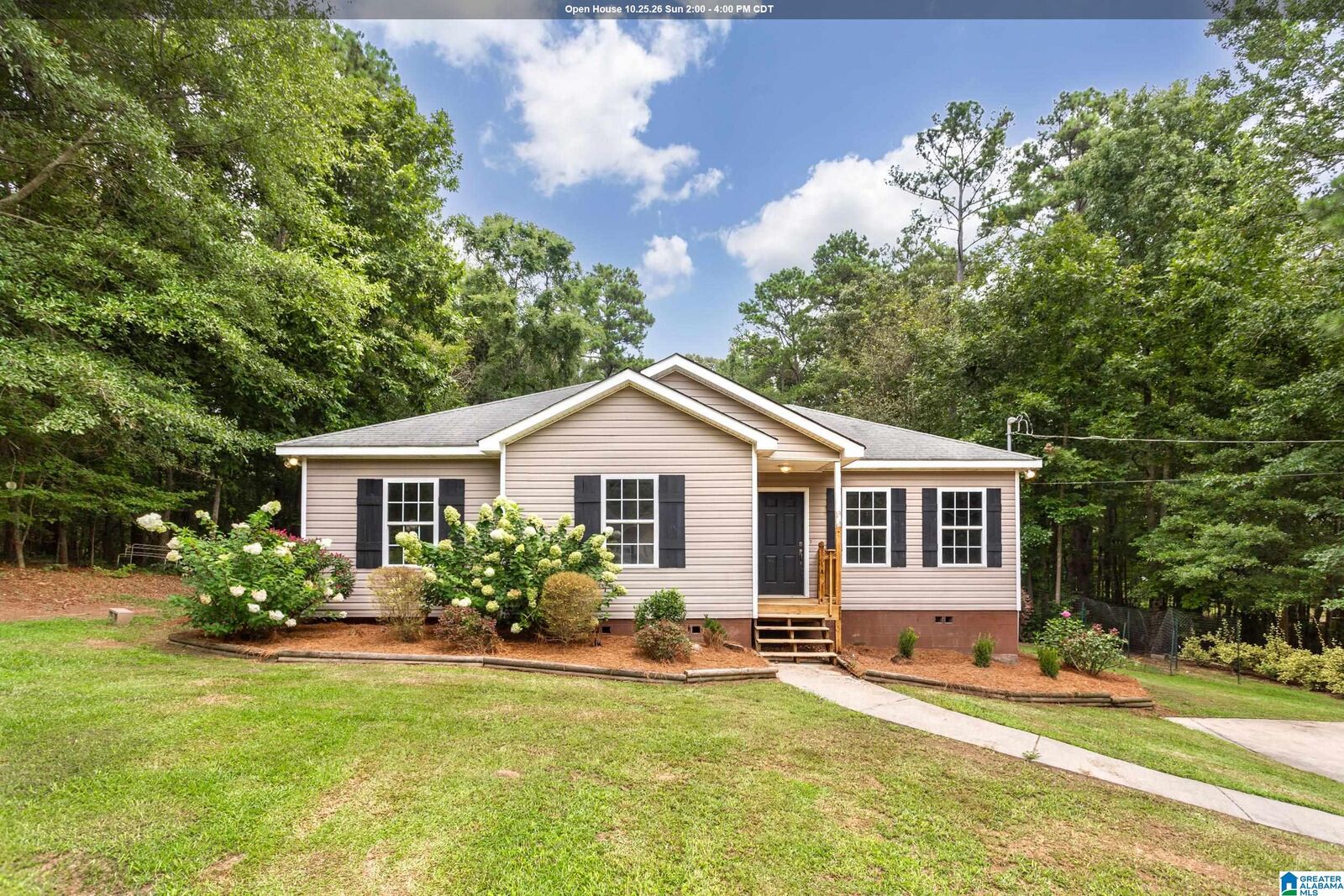 Property Photo: 2633 Evergreen Road AL 35146