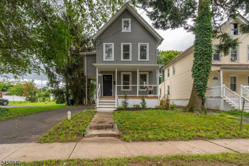 Property Photo:  806 E 2nd St  NJ 07062 