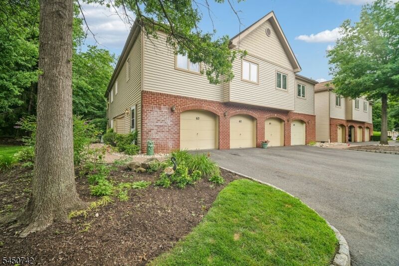 Property Photo:  63 Sunrise Dr  NJ 07981 