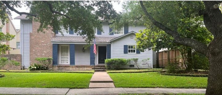 Property Photo:  3807 Olympia Drive  TX 77019 
