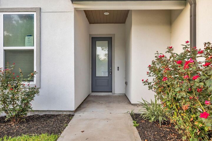 Property Photo: 2627 Carmel Street TX 77091