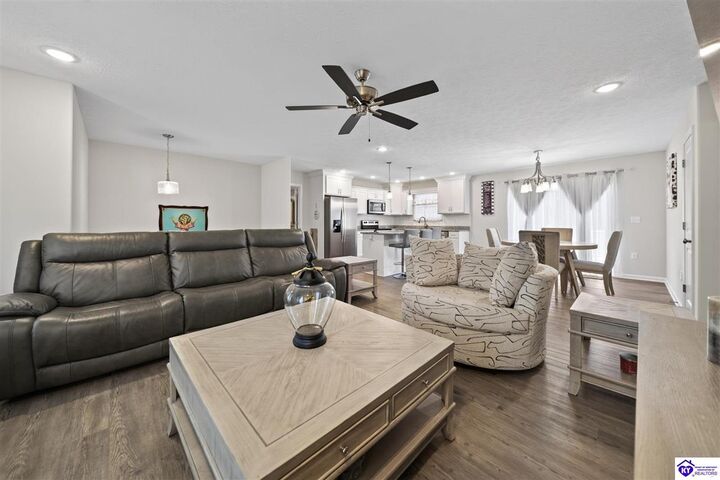 Property Photo: 183 Molly Way KY 42701