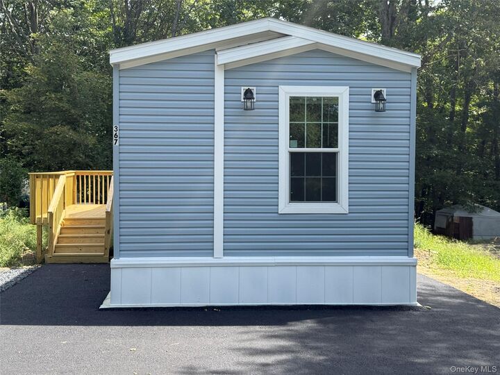 Property Photo:  117 Forest Park (Aka Hubert St)  NY 12589 