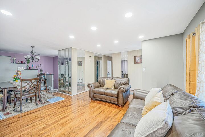 Property Photo:  4 Hedda Road  NY 11776 