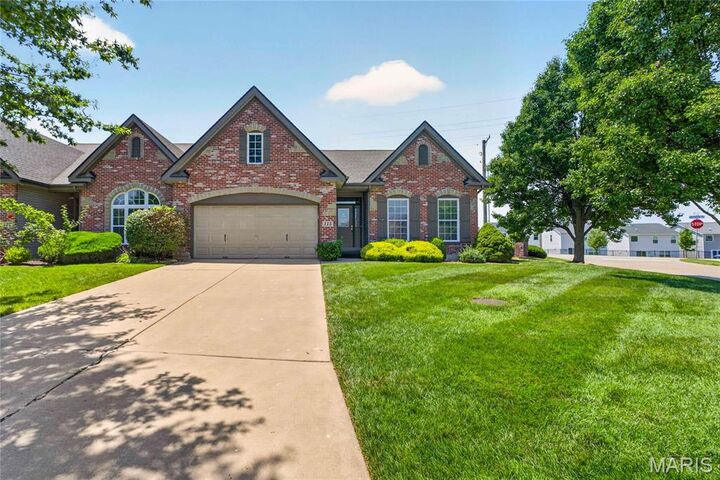 Property Photo: 115 Long And Winding Road MO 63376