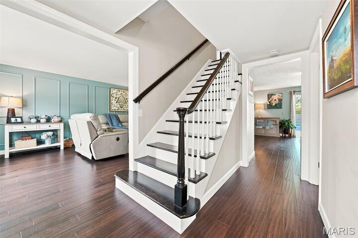 Property Photo: 330 Algonquin Drive MO 63011