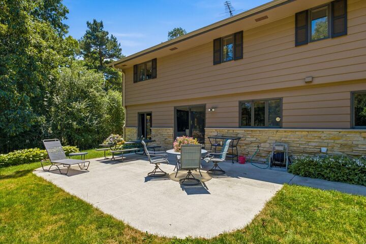 Property Photo: W286s4660 Woods Rd WI 53189