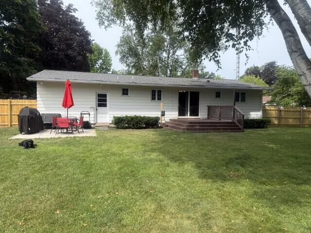 Property Photo: 604 Cherokee Drive MI 49412