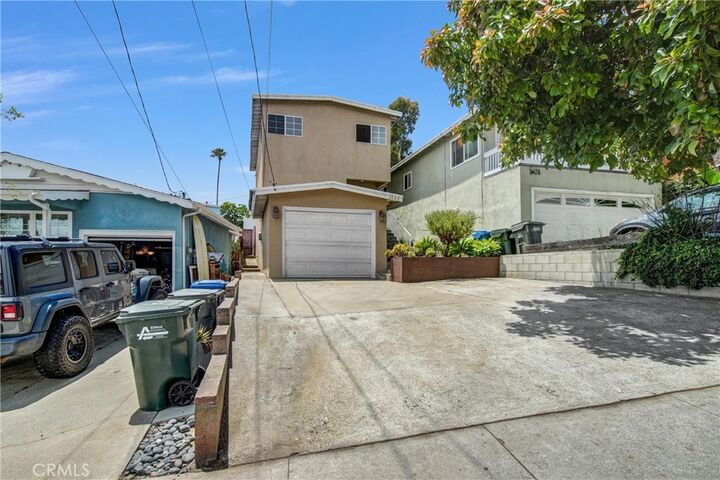 Property Photo:  1606 Armour  CA 90278 