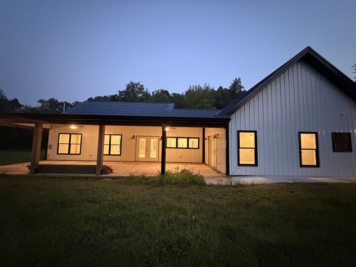 Property Photo:  333 Possum Trott Rd  TN 37160 