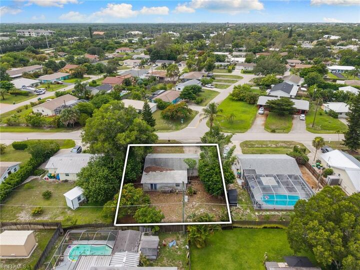 Property Photo:  1297 Ingraham St  FL 34103 