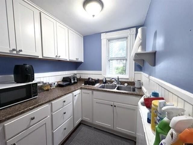 Property Photo:  421 Laurel Street  NH 03103 