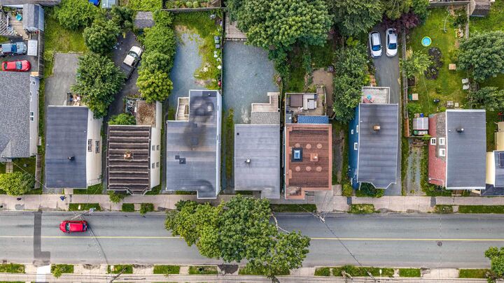 Photo de la propriété:  6122 North Street  NS B3K 1P3 