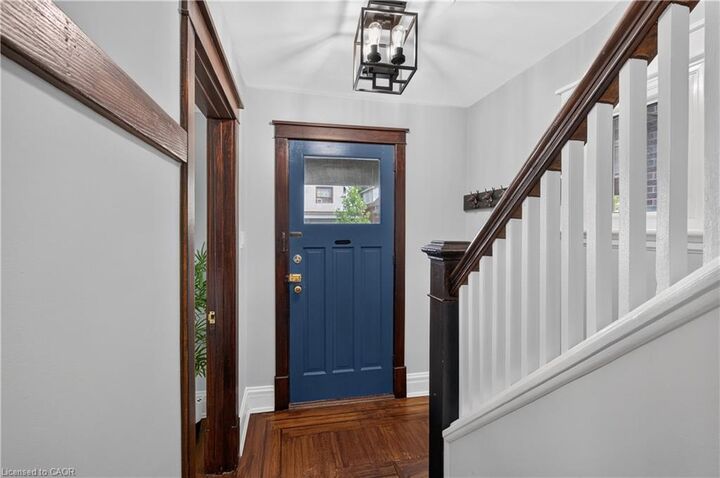 Property Photo: 147 Melrose Avenue N ON L8L 6X5